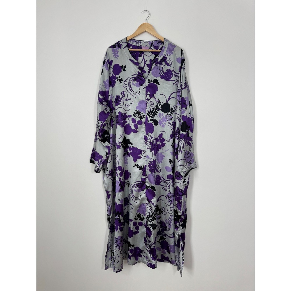 Amoureuse Caftan Women 2X‎ Silver Purple Floral Satin V-Neck Nightgown Maxi